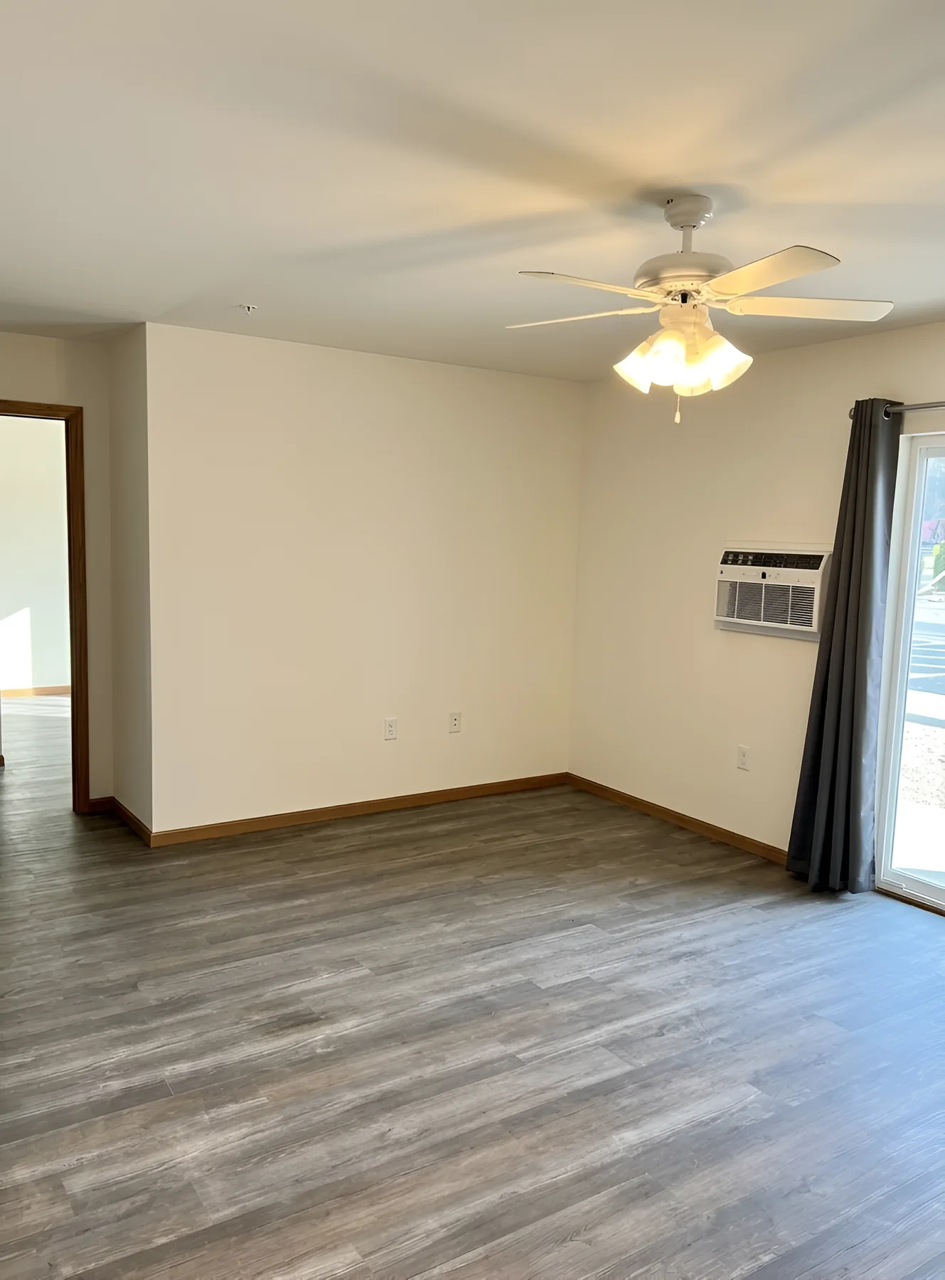2 bedroom apartment at ableman mill
