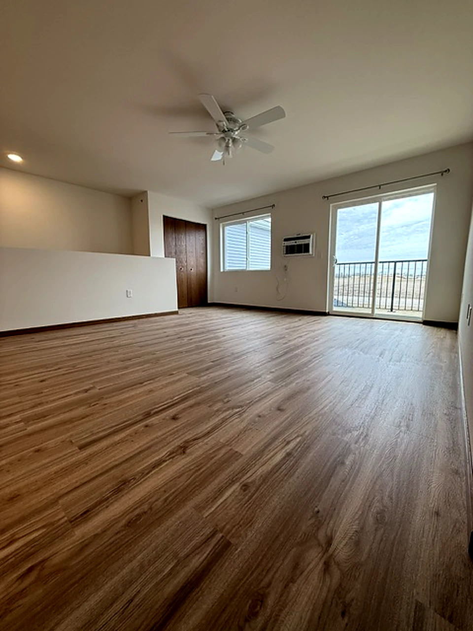 1 bedroom apartment at carver flats