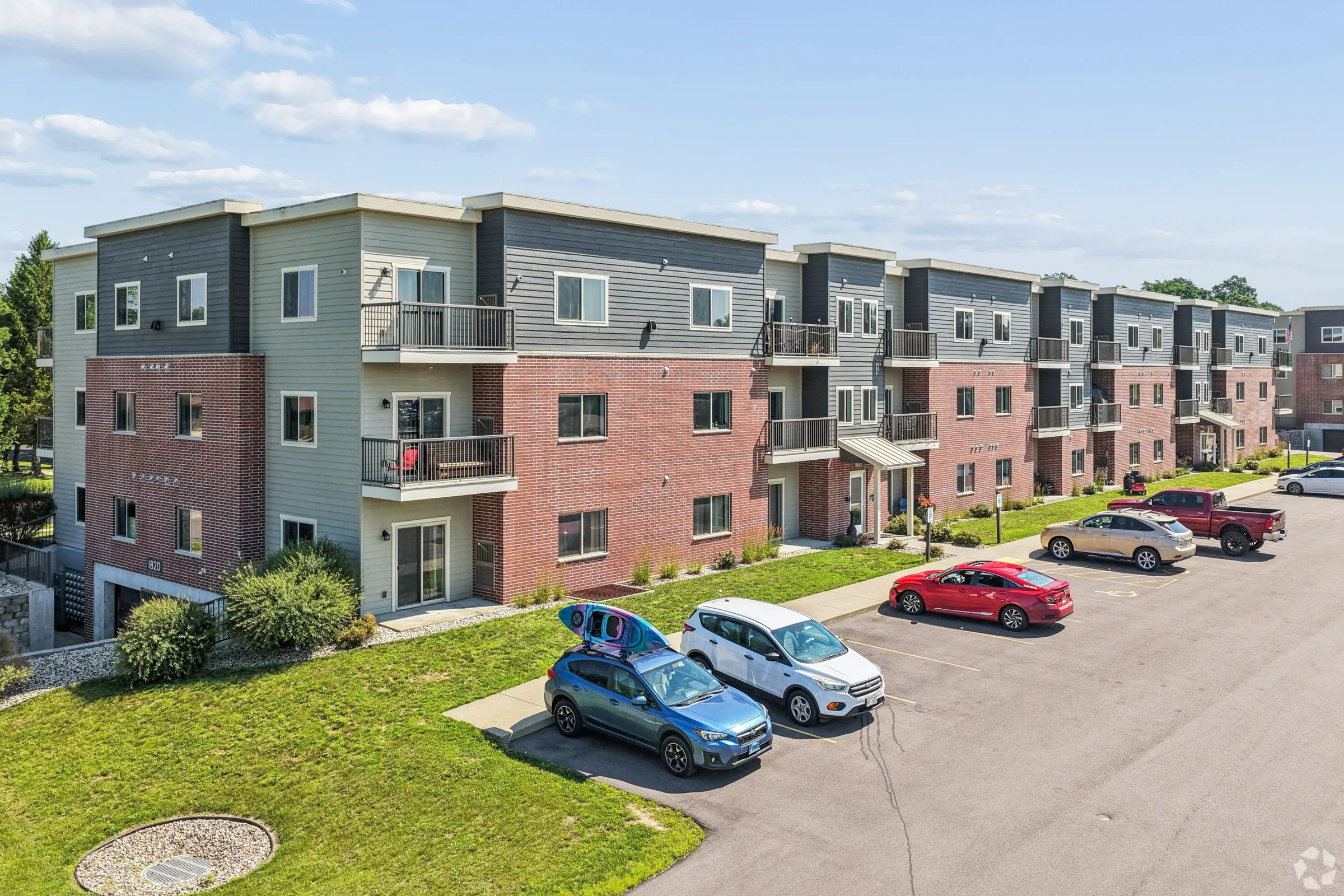 Huntington Park Apartments in Reedsburg, Wisconsin — view 3