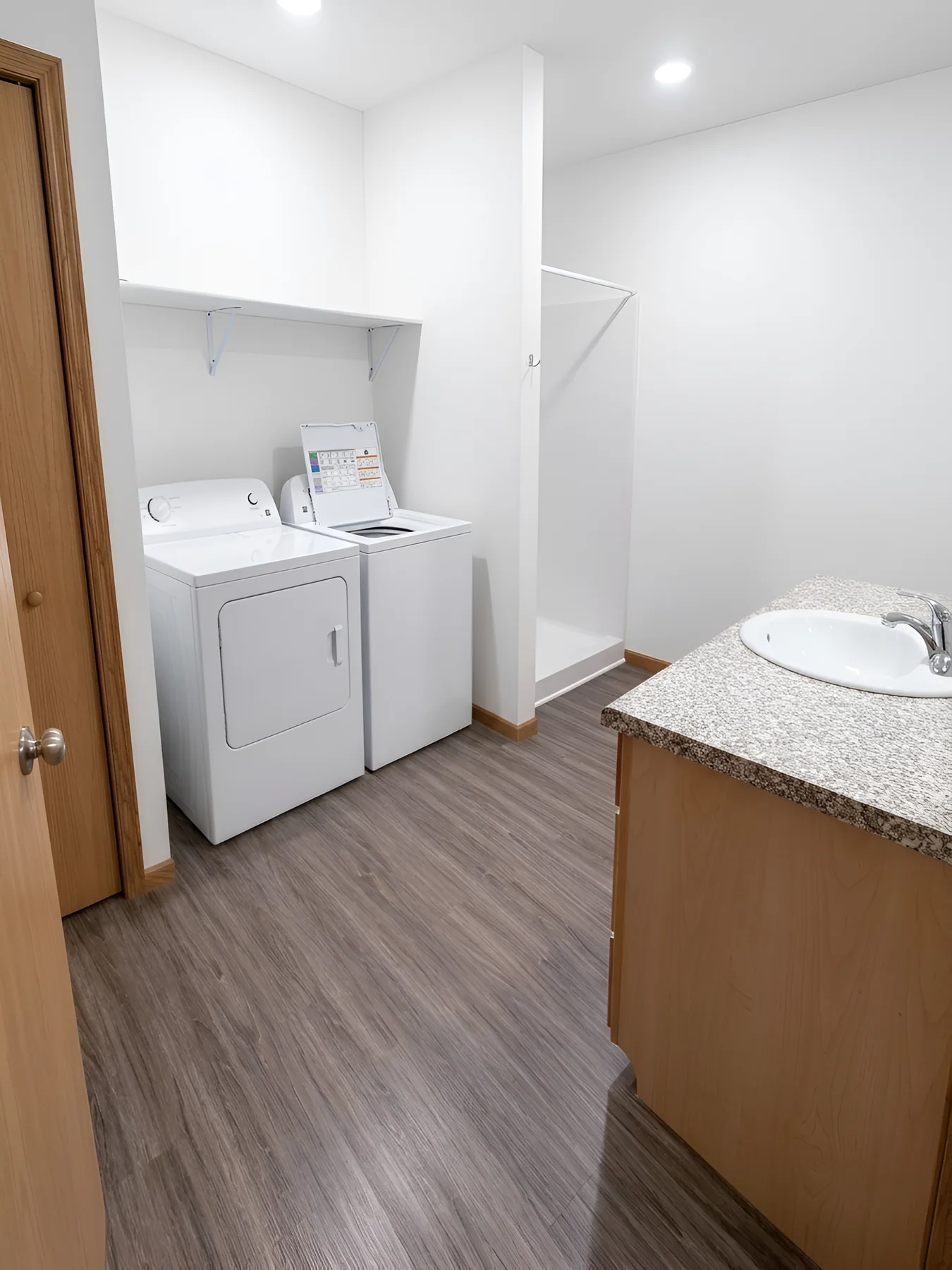 1 bedroom apartment bathroom vanity at huntington park reedsburg