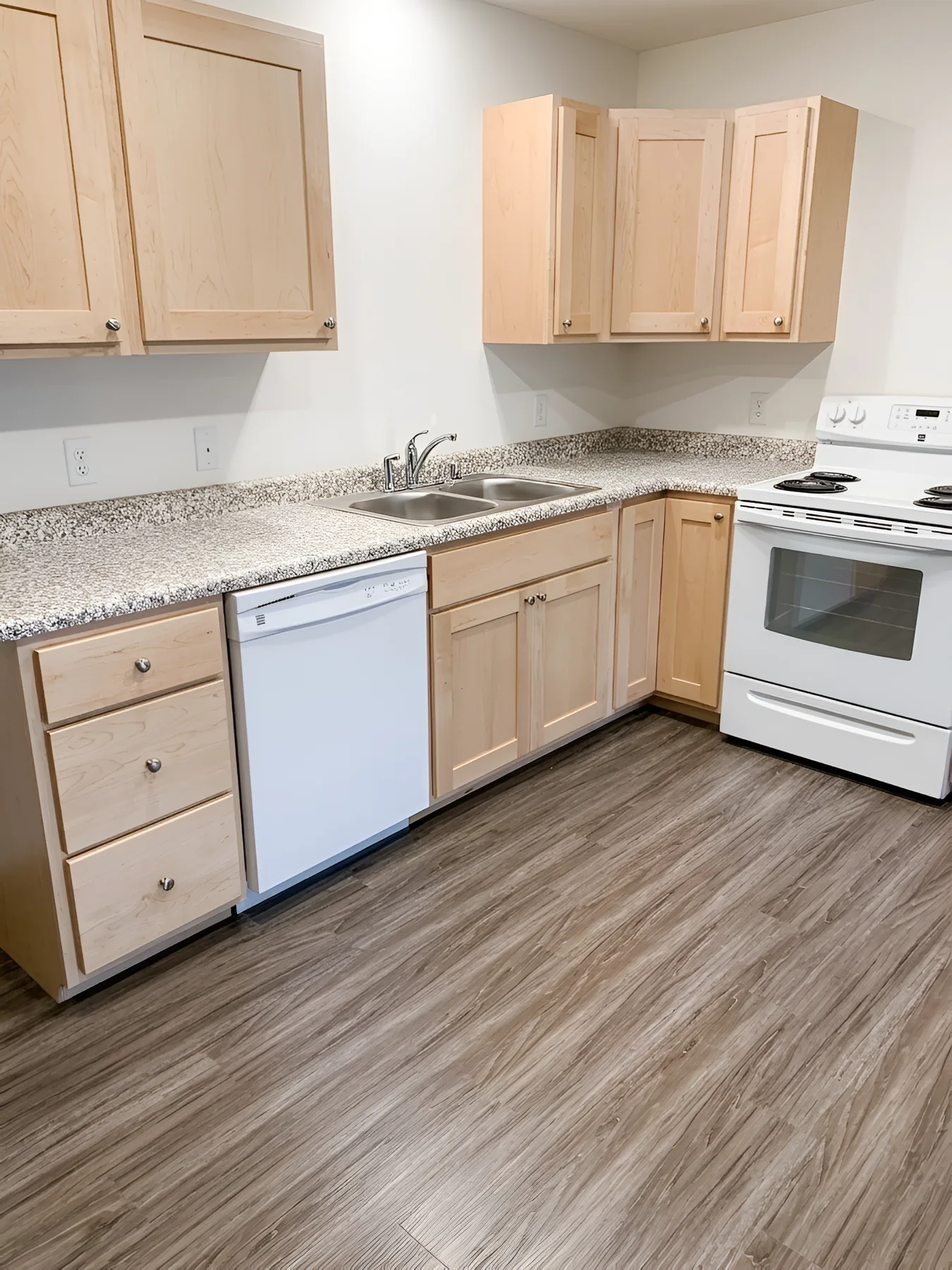 1 bedroom apartment bathroom vanity at huntington park reedsburg