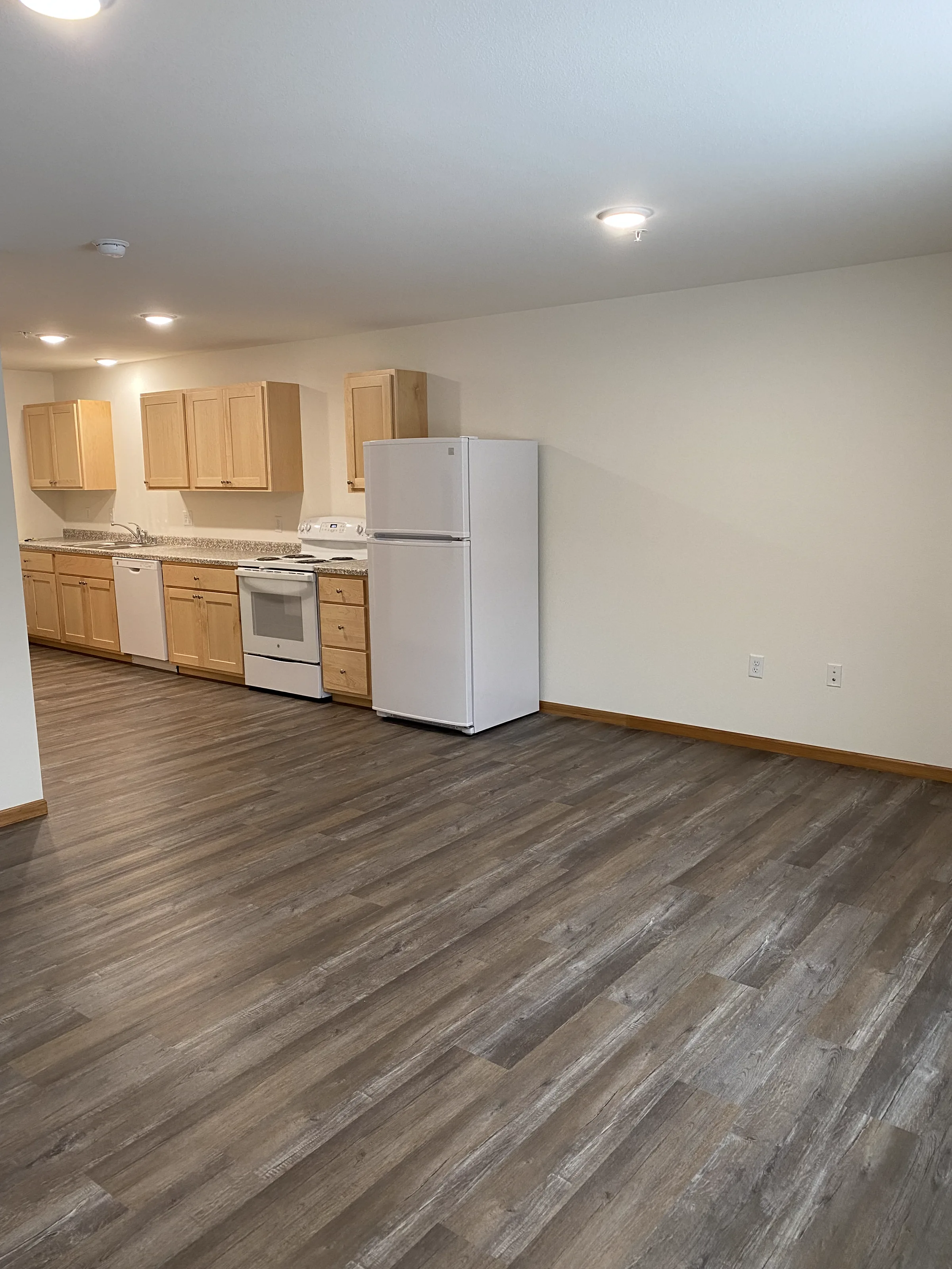 studio apartment at huntington park reedsburg