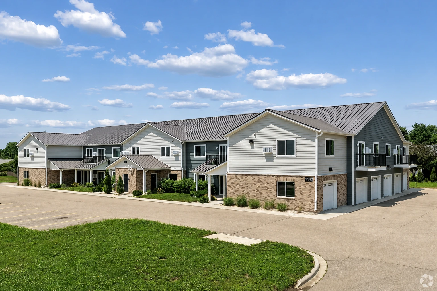 Limestone Hills apartment community in Dodgeville, Wisconsin