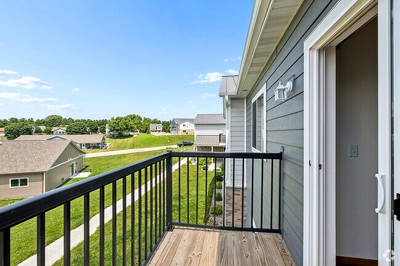 3 bedroom apartment at limestonehills