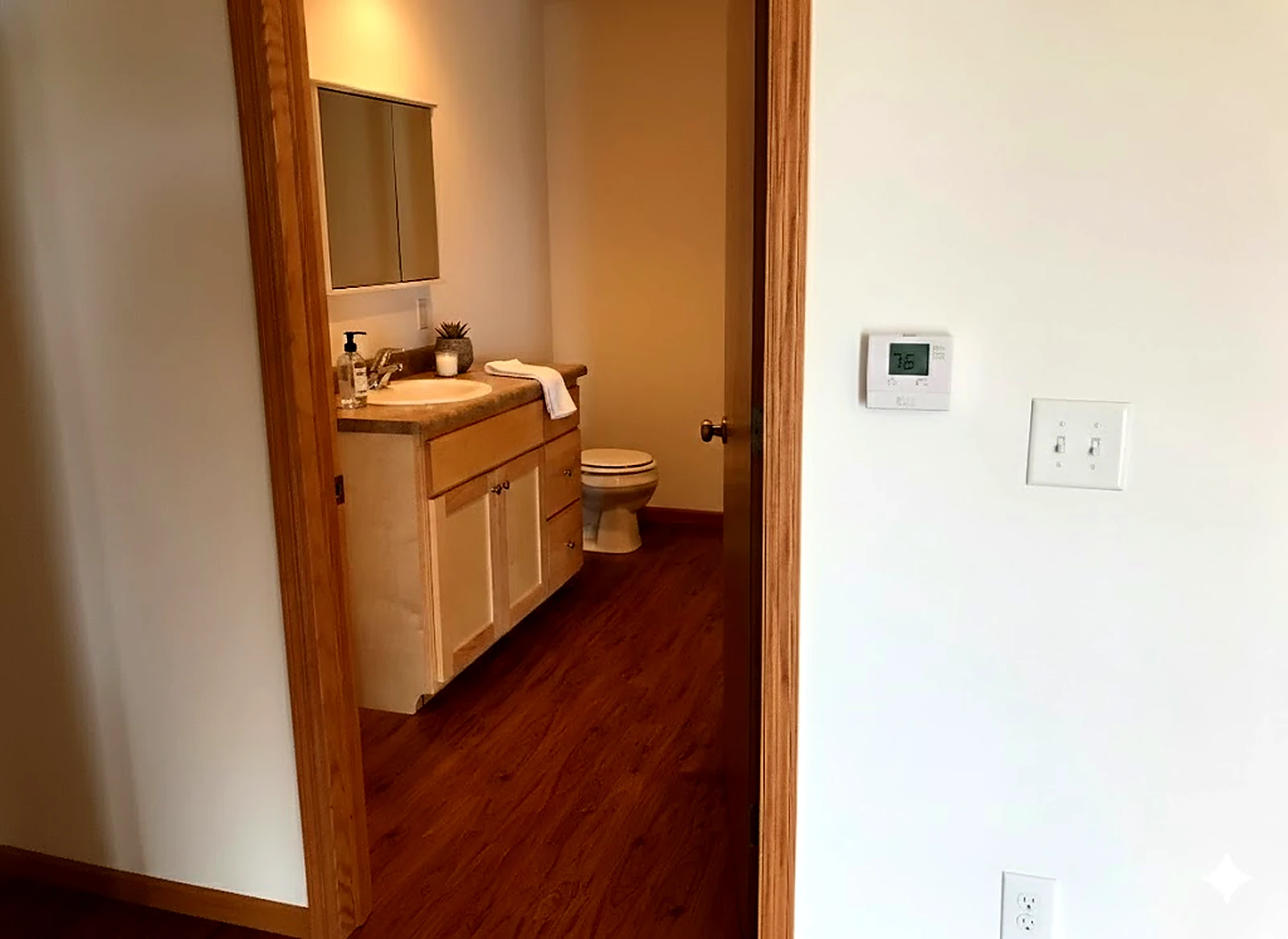 2 bedroom apartment at oakbridge baraboo