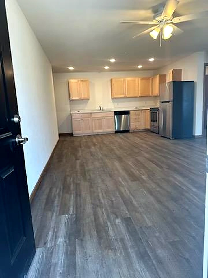 1 bedroom apartment at twin village estates