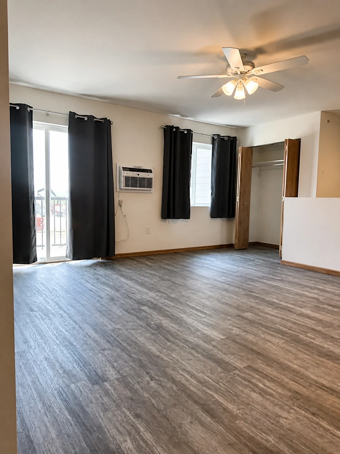 1 bedroom apartment at twin village estates