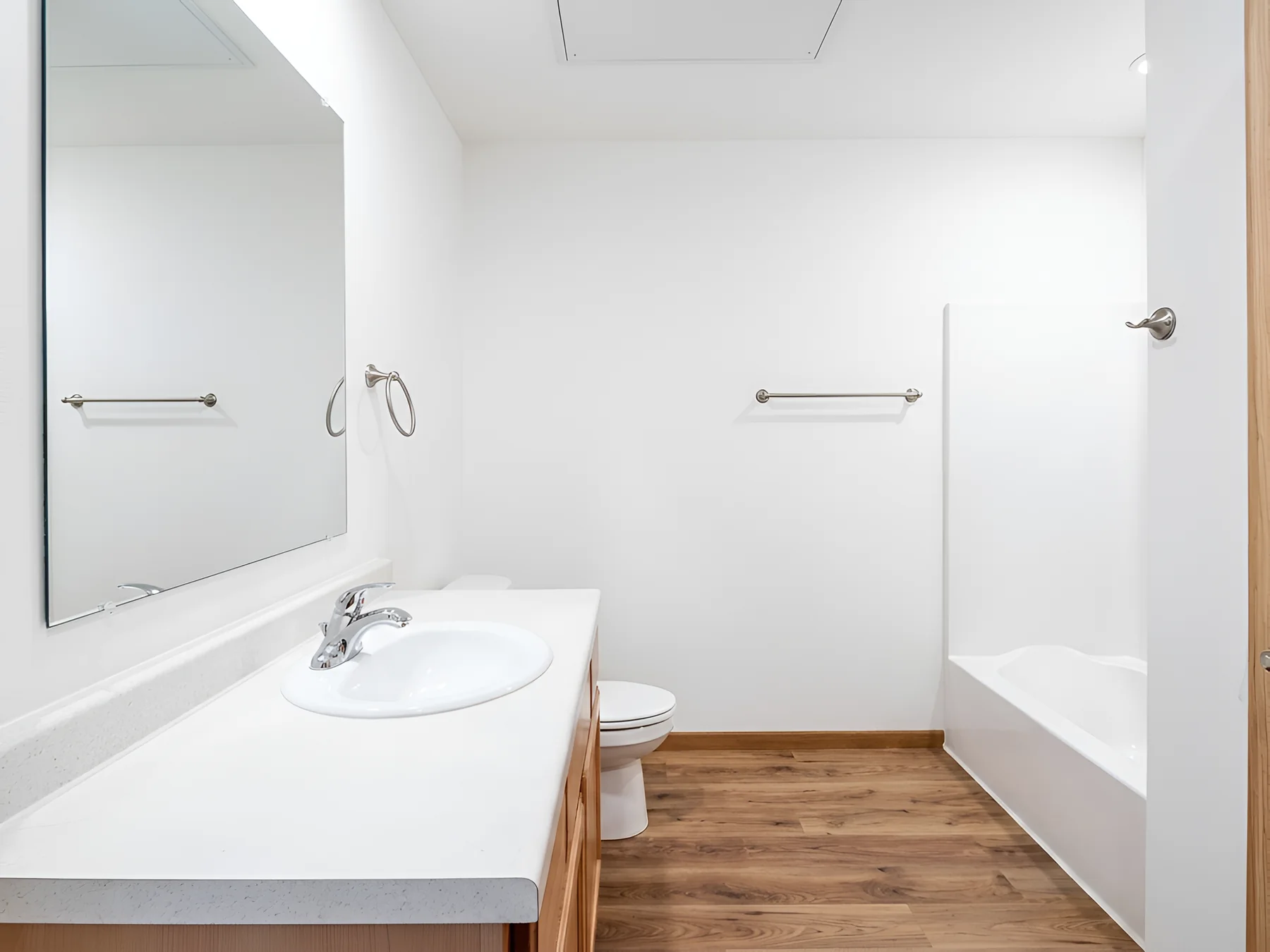 1 bedroom apartment at twin village estates